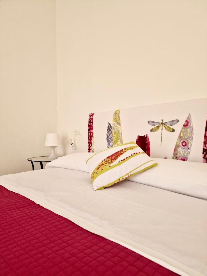La Chiostrina By Tramonti Apartments LʼAquila Екстериор снимка
