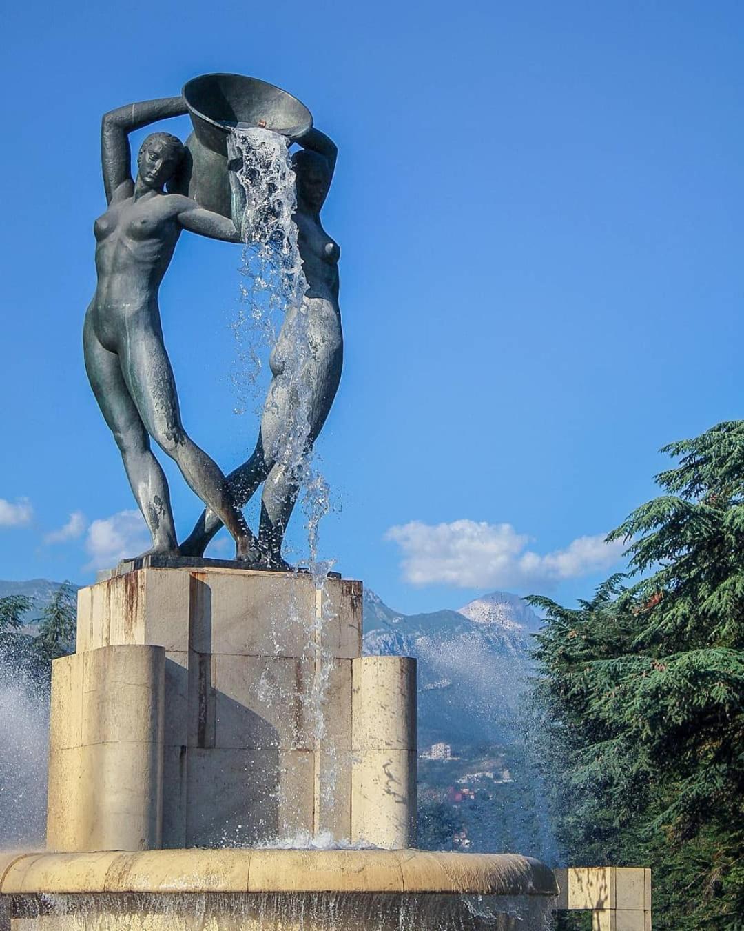 La Chiostrina By Tramonti Apartments LʼAquila Екстериор снимка